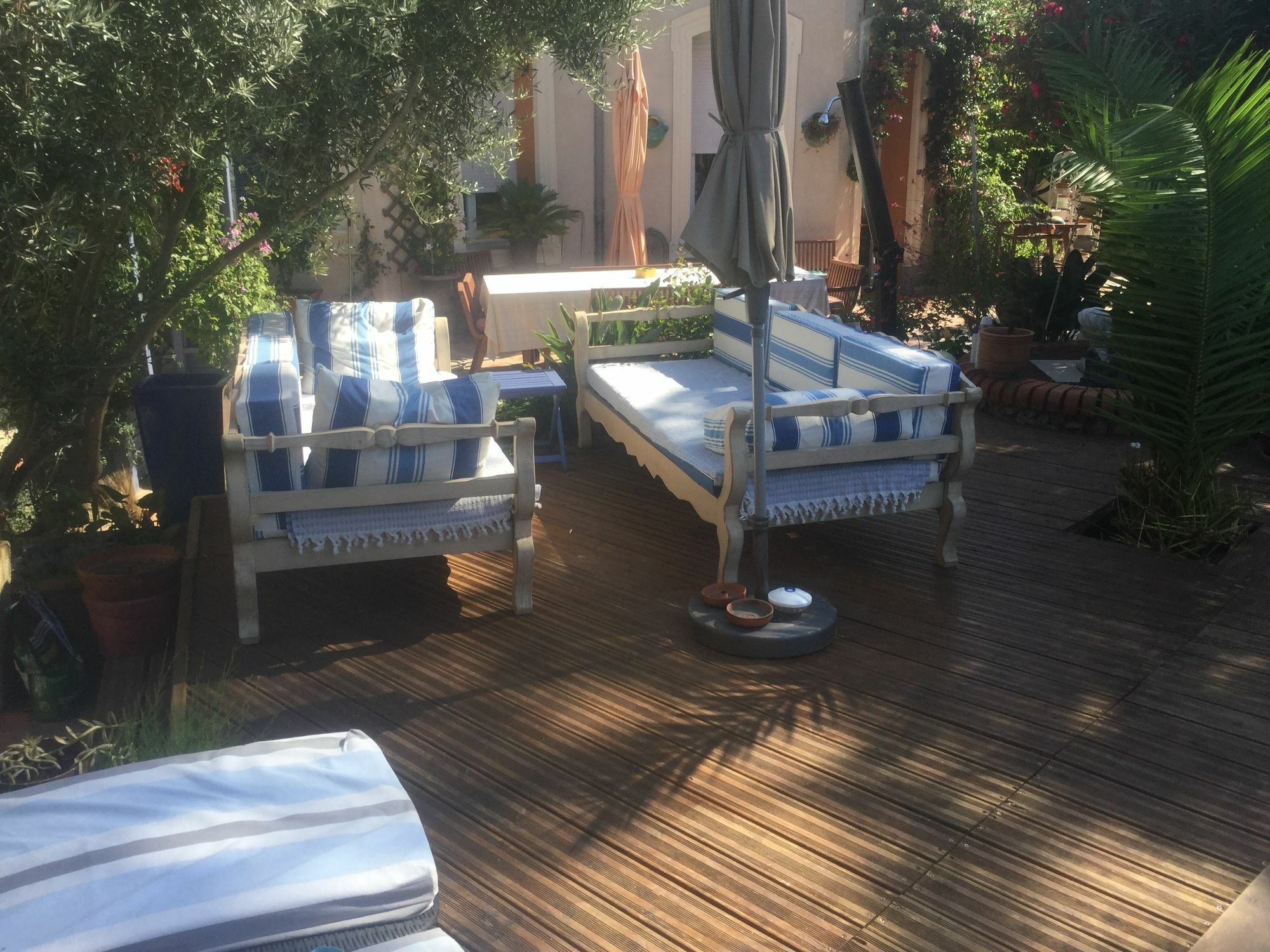 A L'Ombre Du Cedre Otel Hyères Dış mekan fotoğraf