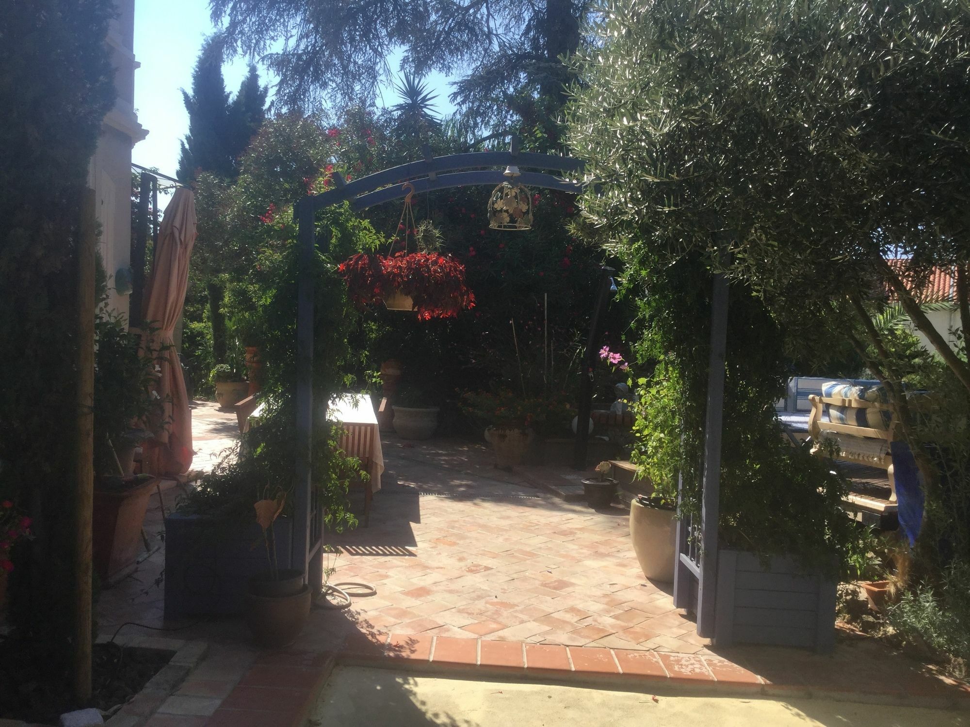 A L'Ombre Du Cedre Otel Hyères Dış mekan fotoğraf